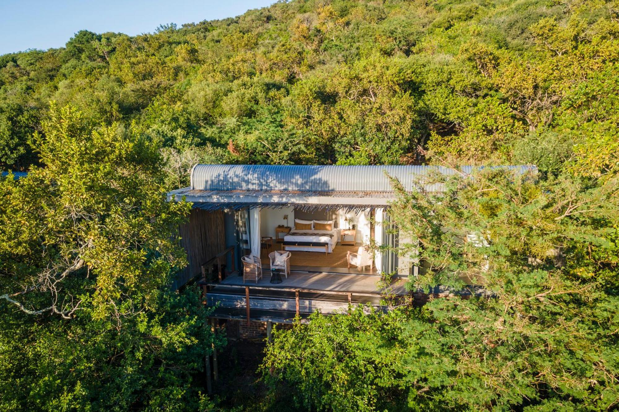 Sungulwane Private Game Lodge Hluhluwe Exterior photo